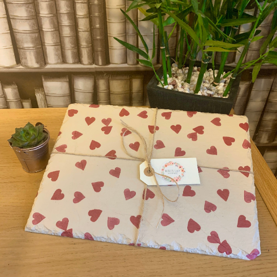 EB Pink Hearts Decoupaged Slate Place Mats (Set of 2)