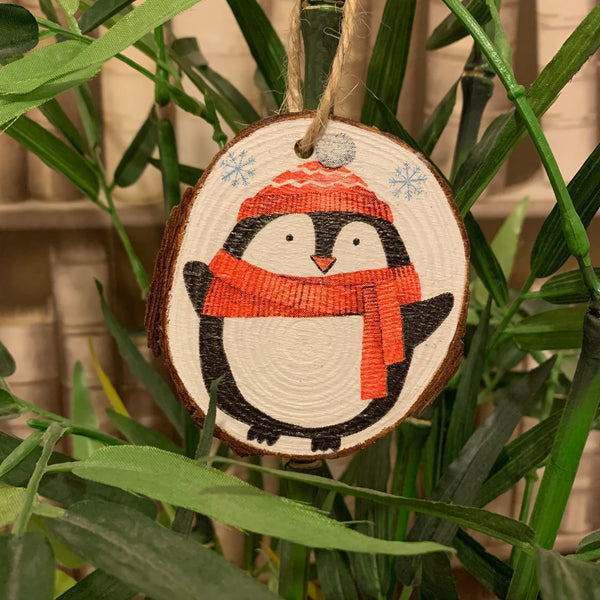 Penguin Hat Wooden Log Slice Hanging Decoration | Christmas Decoration | Tree Decoration